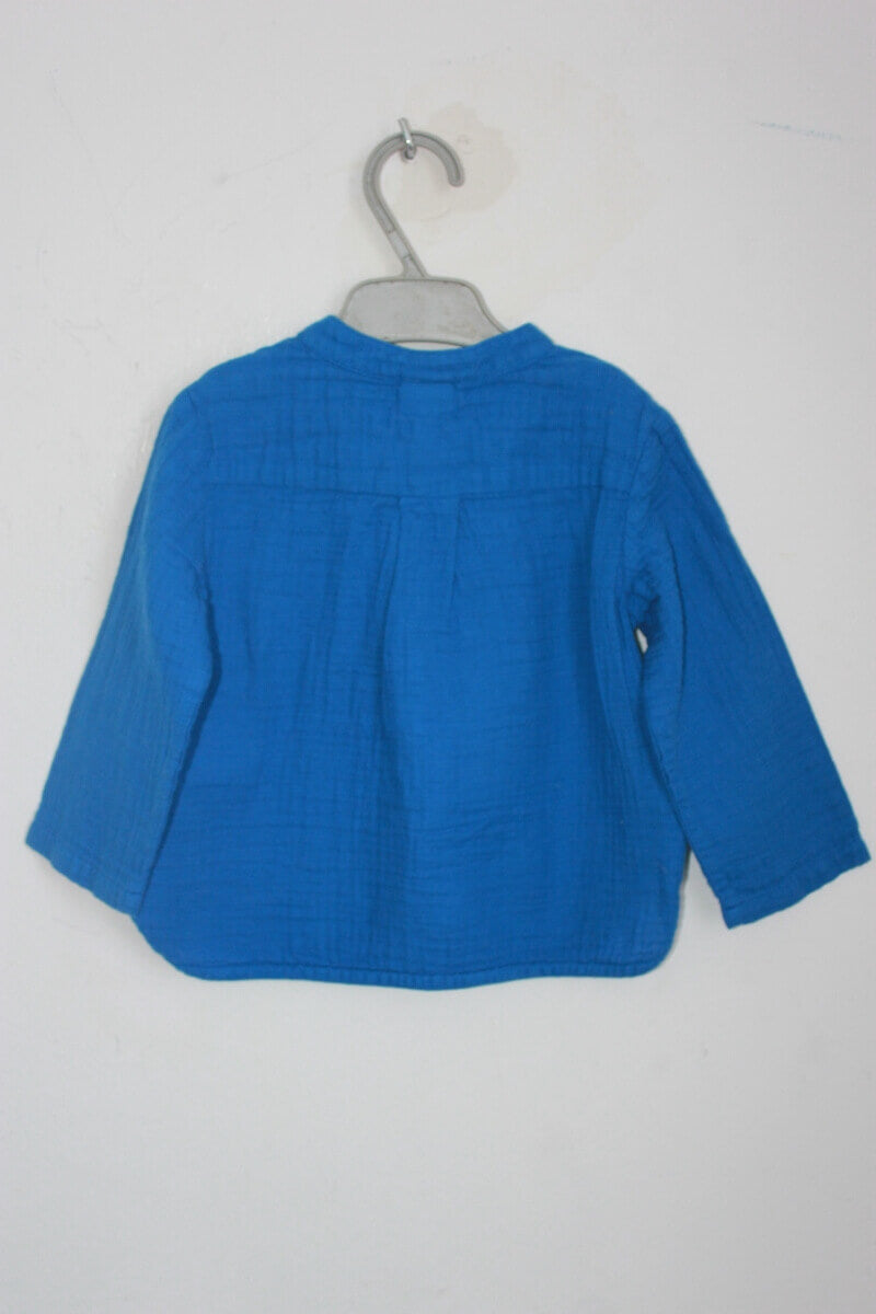 tweedehands katoenen koningsblauw overhemd met lange mouwen in maat 74 voor een baby jongen van bonton