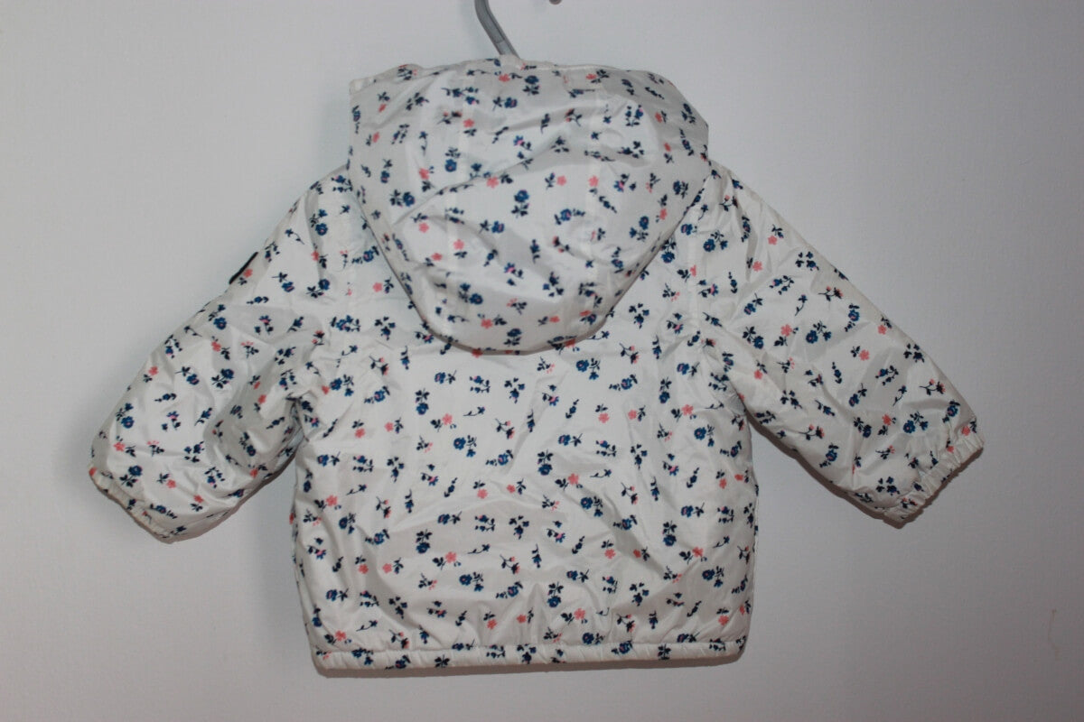 preloved gebloemde waterdichte, met fleece gevoerde jas met capuchon van petit bateau voor een baby meisje, maat 62-68