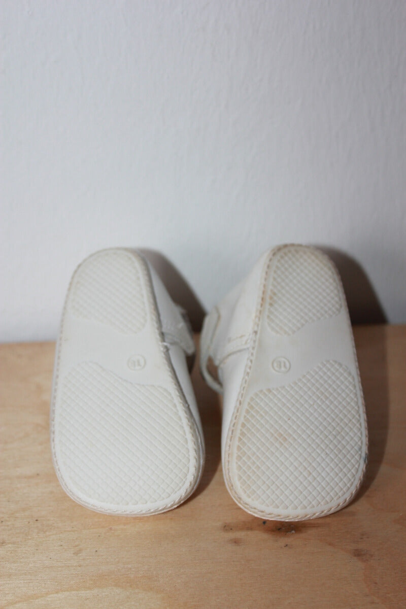 tweedehands creme leren schoenen maat 18 babybotte