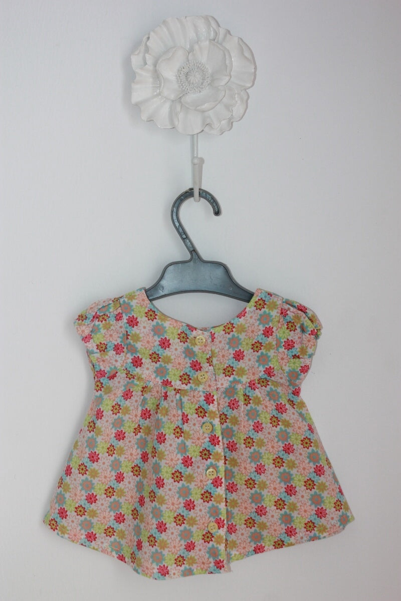 tweedehands zomerse gebloemde blouse in multicolour met korte mouwen in maat 62 van arthur