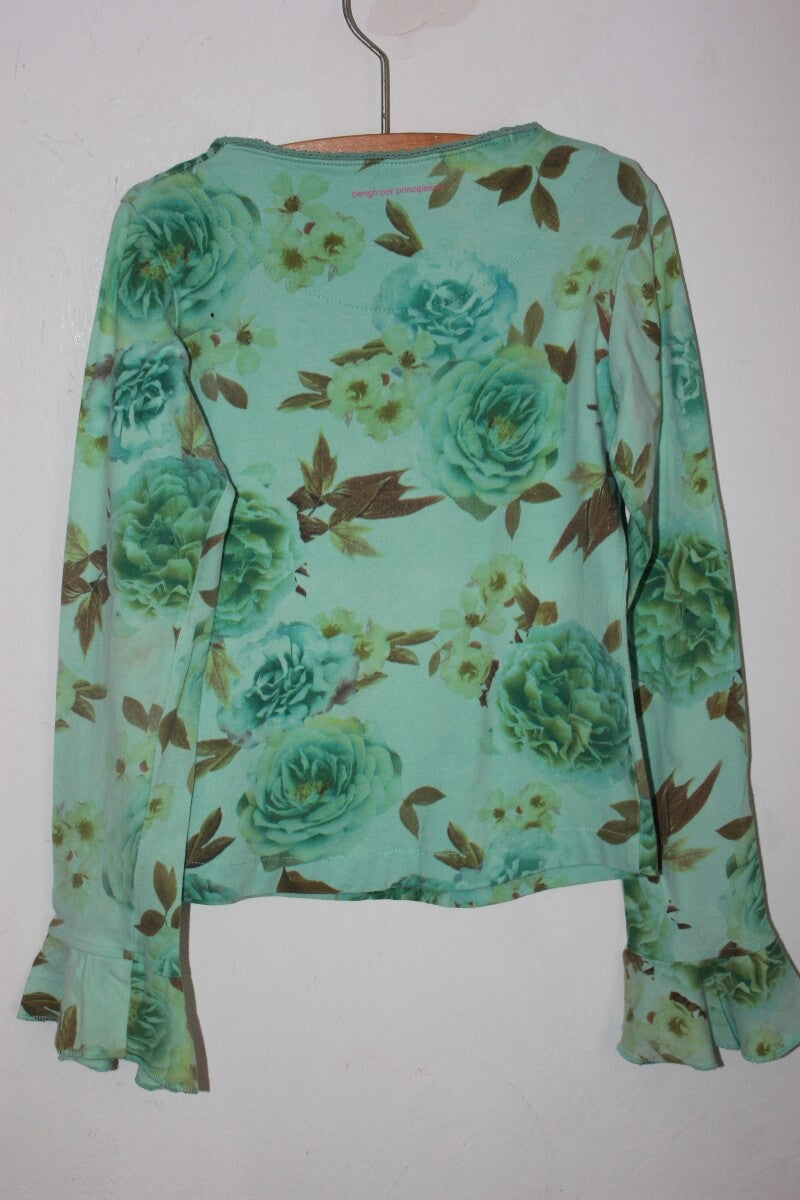 tweedehands gebloemde longsleeve in groentinten van bengh in maat 122 voor een meisje