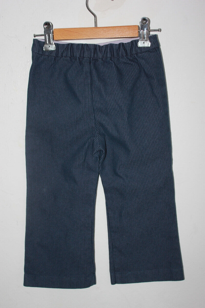 tweedehands donkerblauwe lange broek in maat 98 voor een meisje van elle