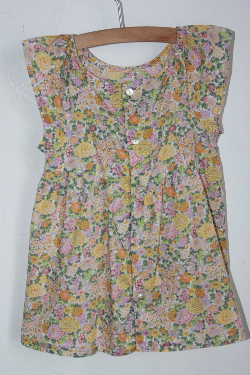 tweedehands katoenen liberty blouse in multicolour met korte mouwen van bonton in maat 104-110