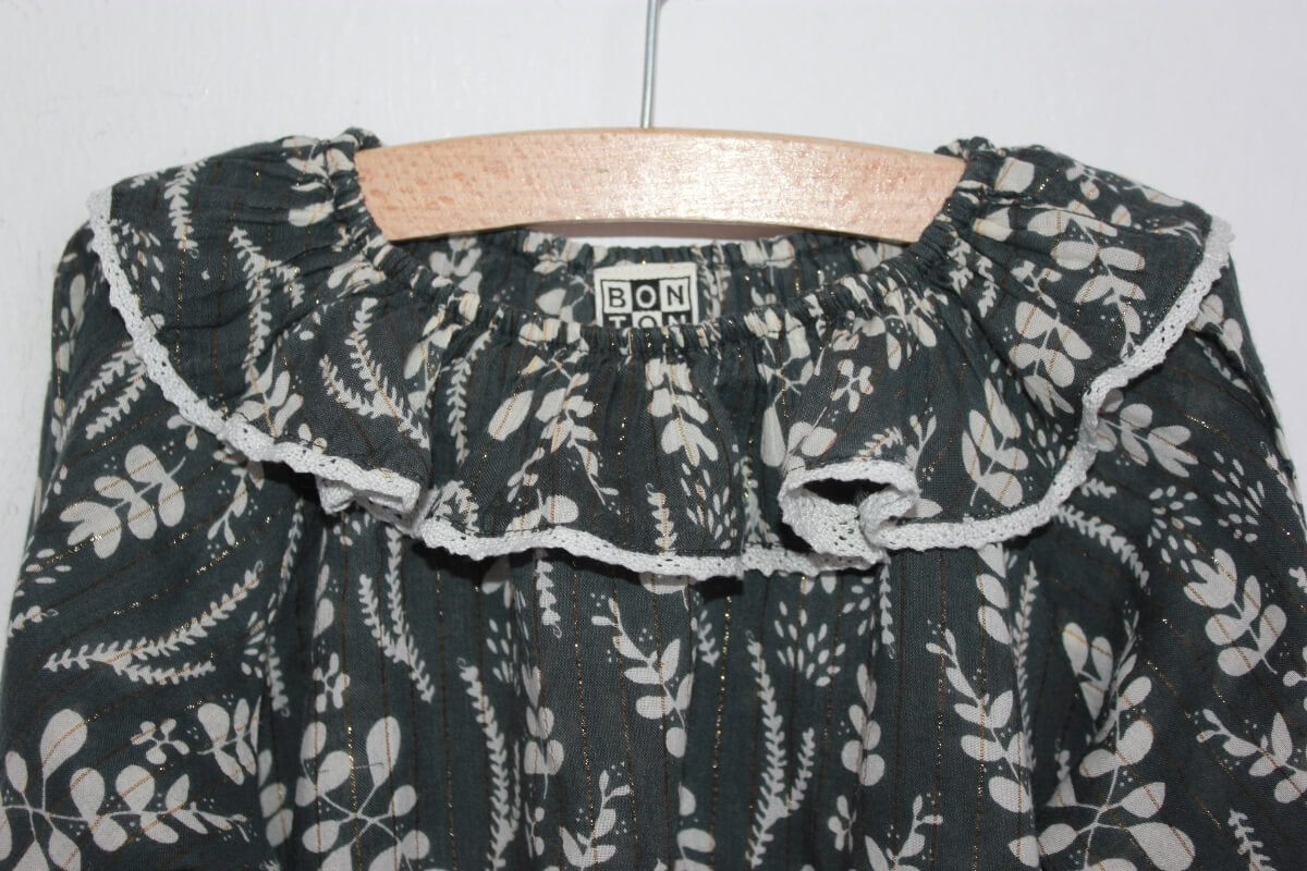 tweedehands liberty blouse in multicolour met volantkraag en lange mouwen van bonton in maat 104