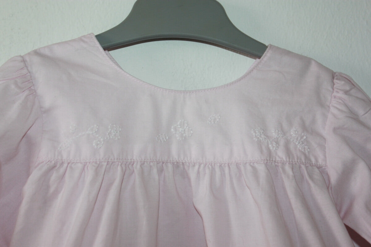 tweedehands lichtroze katoenen blouse met lange mouwen in maat 62 voor een baby meisje van jacadi