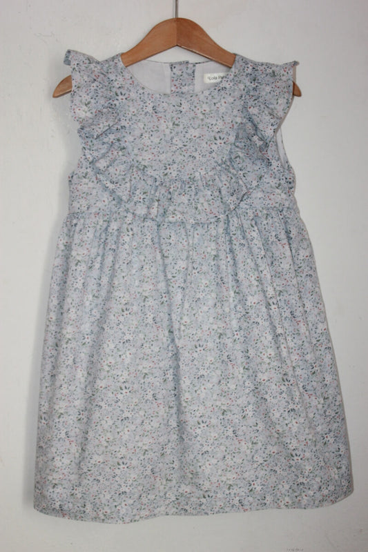 tweedehands zomerse mouwloze gebloemde jurk in multicolour met volant in maat 128 van lola palacios