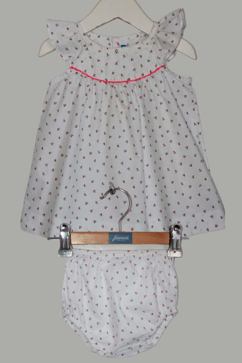 tweedehands zomers gebloemd setje in wit, roze en groen, met korte volantmouwen in maat 62 voor een baby meisje van jacadi