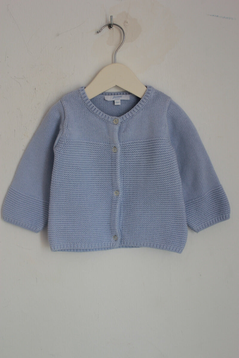 tweedehands unisex lichtblauw vest in maat 68 voor een baby van  jacadi