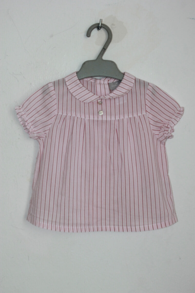 tweedehands rood met roze gestreepte blouse met korte mouwen in maat 68 voor een baby meisje van cyrillus