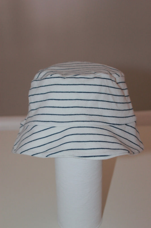 tweedehands unisex wit met donkerblauw gestreepte katoenen zonnehoed van petit bateau in maat 80