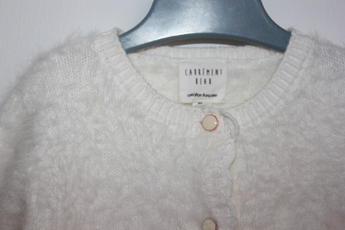 preloved ecru warm vest van carrément beau voor een baby meisje in maat 68