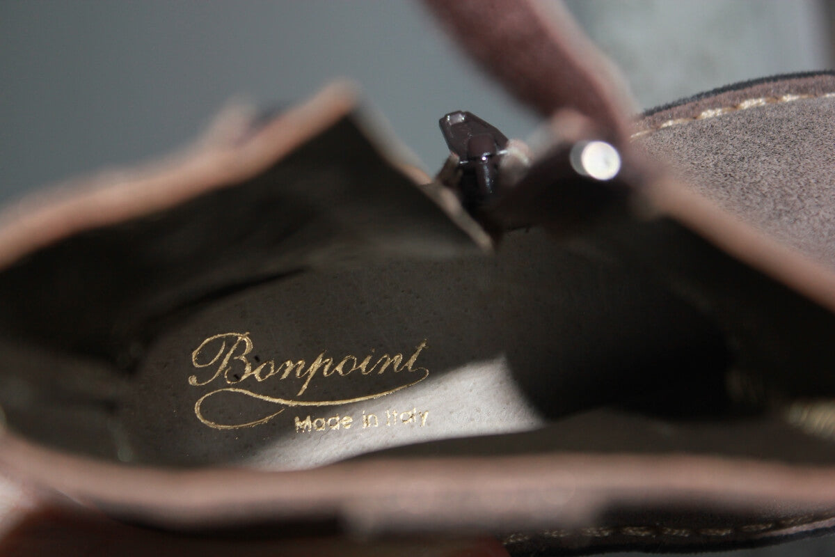 preloved leren korte laarzen van bonpoint in maat 22 voor een meisje. Beige met een roze gloed en hele subtiele glitter