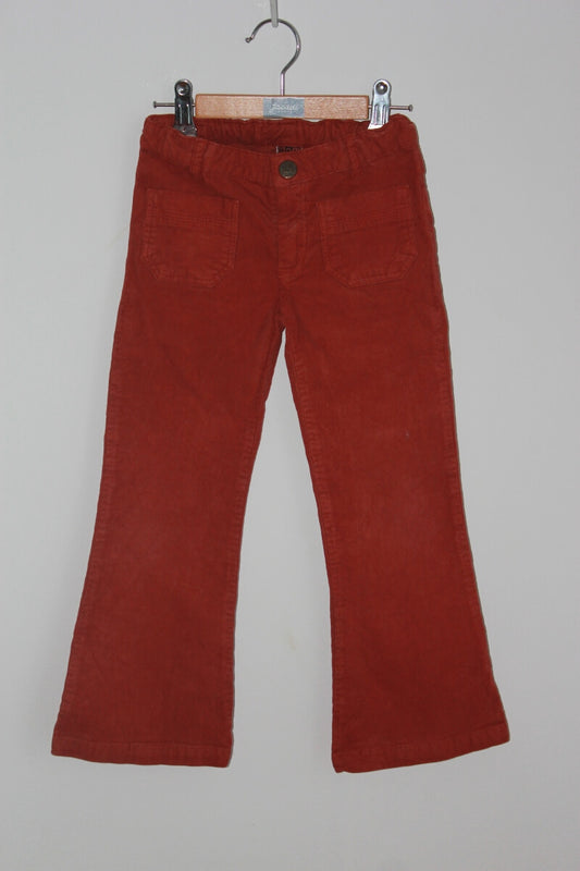 tweedehands corduroy roestbruine lange broek, flared model, van bonton voor een meisje in maat 110