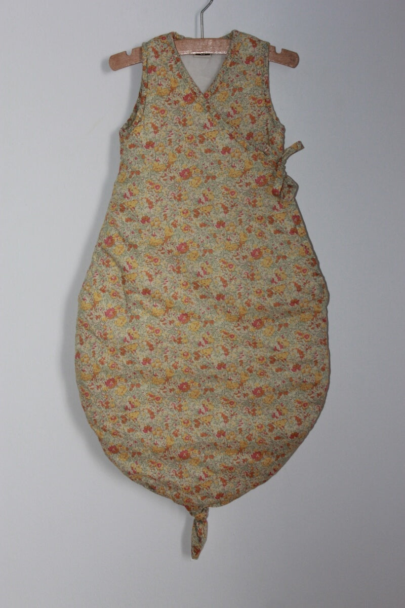 preloved liberty slaapzak in multicolour van bonton in maat 0-6 maanden voor een baby meisje