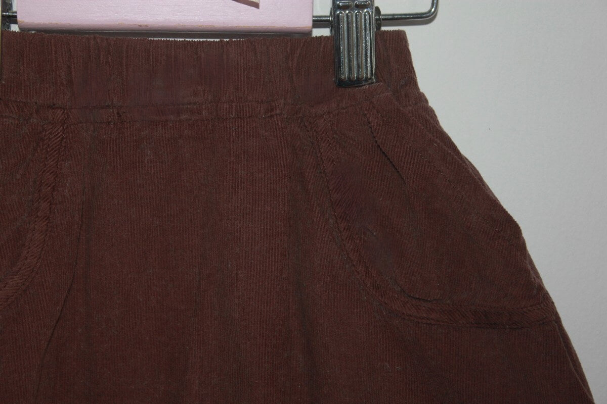 preloved bruine corduroy rok van mabo in maat 92