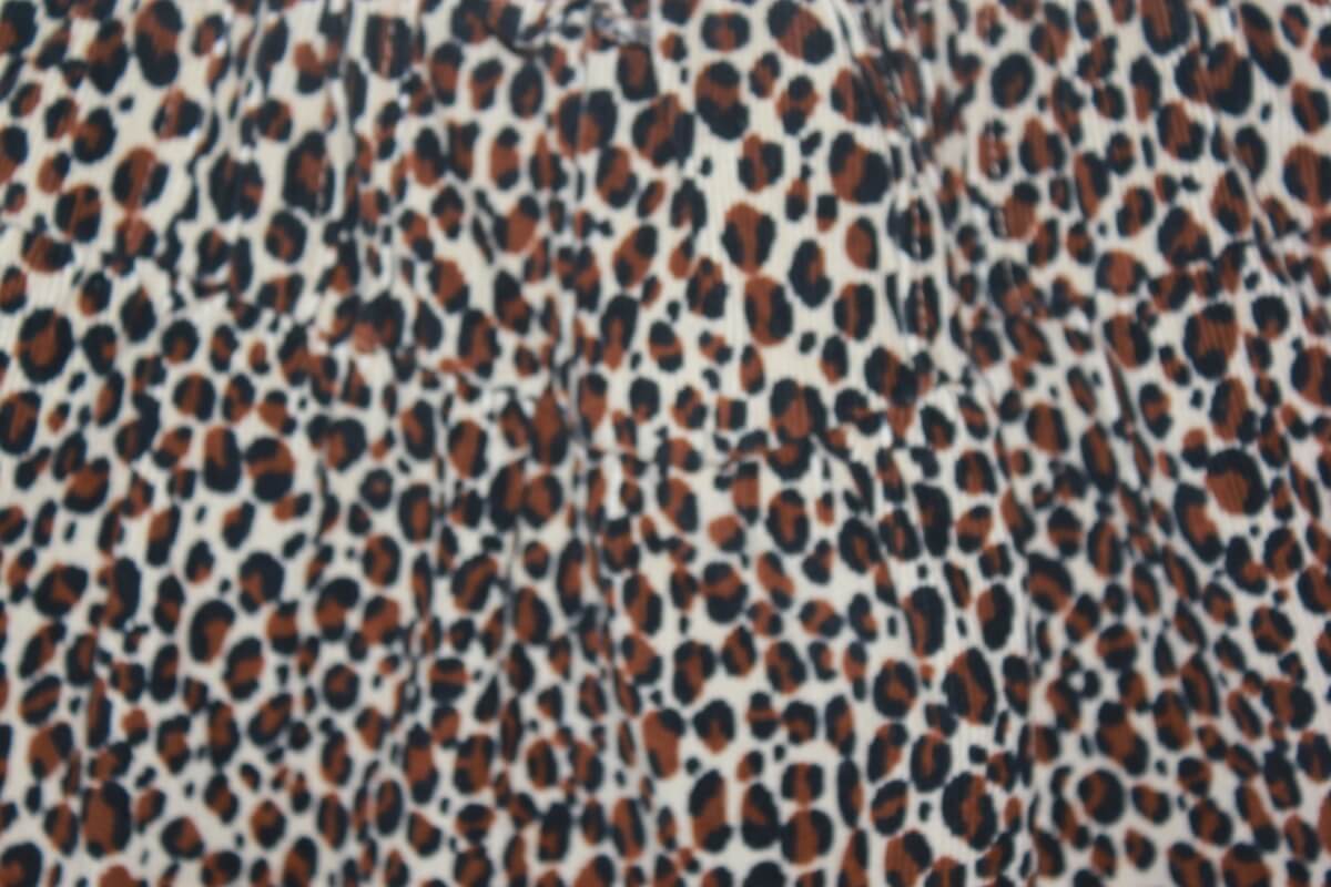 preloved katoenen corduroy rok met luipaardprint van zara in maat 128