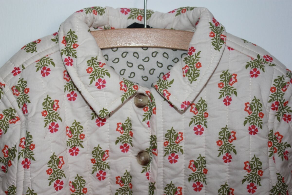 preloved katoenen gebloemde jas in multicolour voor het tussenseizoen van monoprix in maat 110 voor een meisje