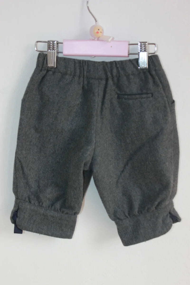 tweedehands donkergrijze winterse korte broek van jacadi in maat 80 voor een baby meisje