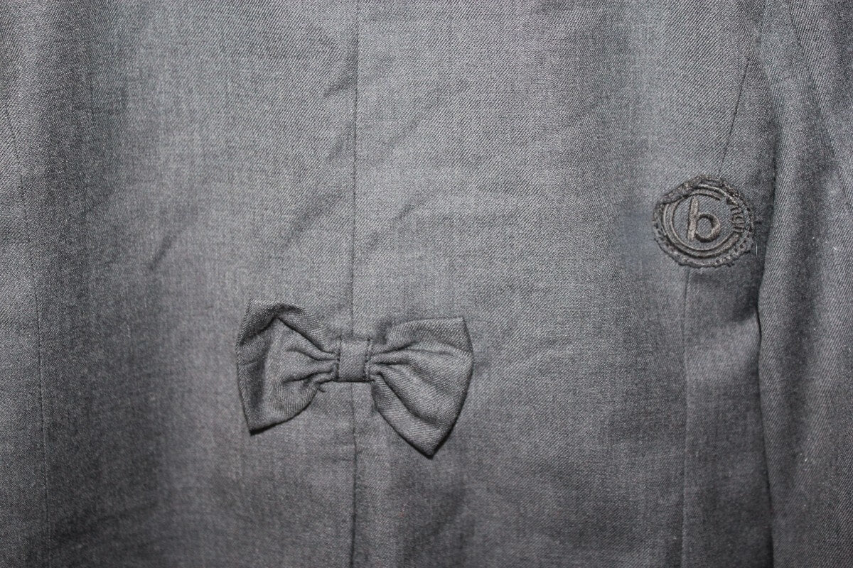 tweedehands grijze blazer voor een meisje in maat 110 van bengh