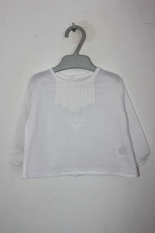 tweedehands katoenen witte blouse met lange mouwen in maat 62 voor een baby meisje van bonnet a pompon