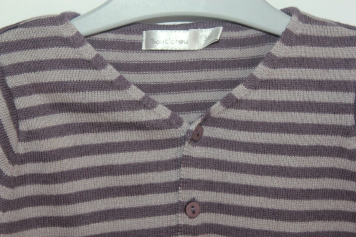 tweedehands unisex grijs gestreept vestje in maat 62 van bout´chou