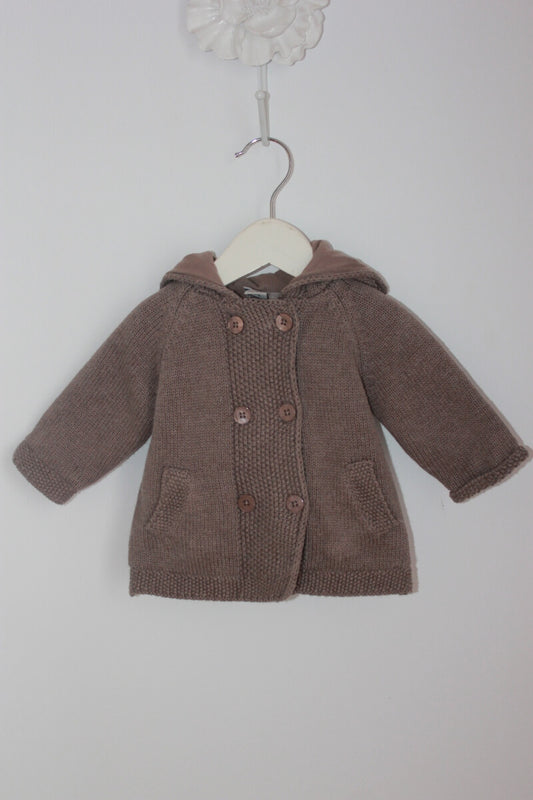tweedehands katoenen unisex beige gebreid jasje met capuchon in maat 56 van cyrillus