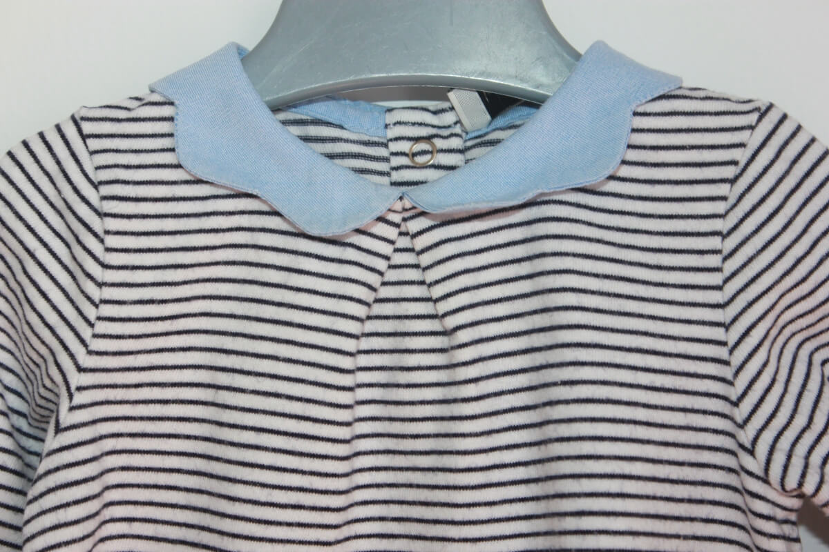 Tweedehands katoenen blauw en wit gestreepte longsleeve met kraagje in maat 68 voor een baby meisje van cyrillus