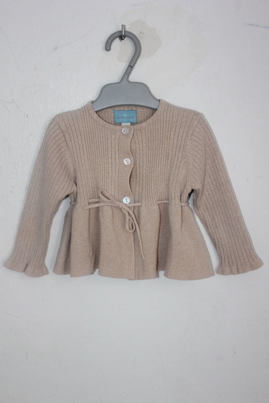 tweedehands beige vest in maat 68 voor een baby meisje van cyrillus