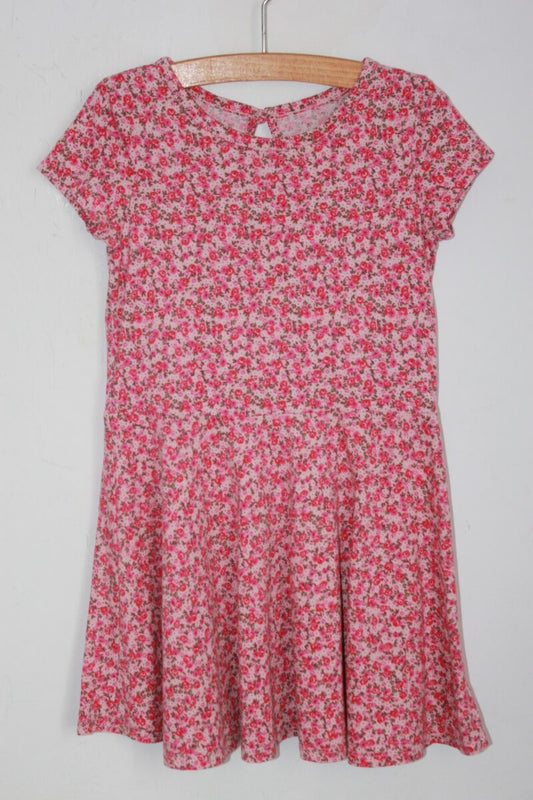 tweedehands katoenen zomerse roze gebloemde jurk met korte mouwen van gap in maat 104