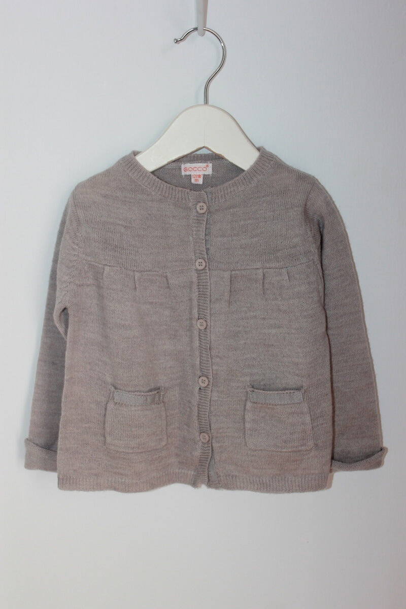 tweedehands beige gocco vest in maat 80 voor een baby meisje