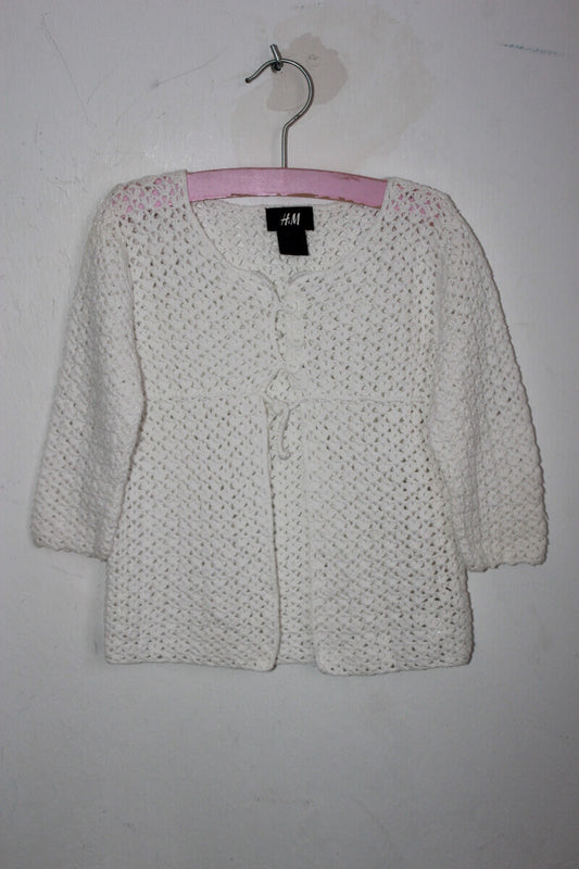 tweedehands zomers katoenen wit ajour vest  in maat 110 voor een meisje van H&M