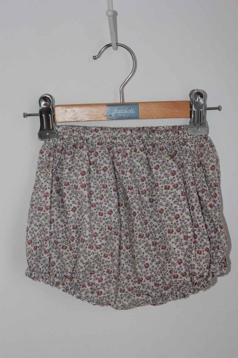 preloved zomerse gebloemde korte broek in multicolour maat 74 voor een baby meisje van Dpam