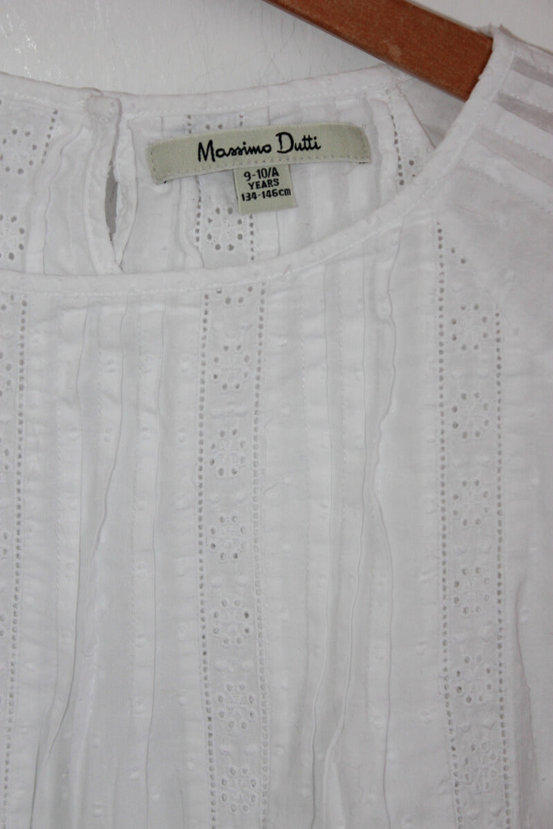 tweedehands witte katoenen blouse met lange mouwen in maat 134 voor een meisje van massimo dutti