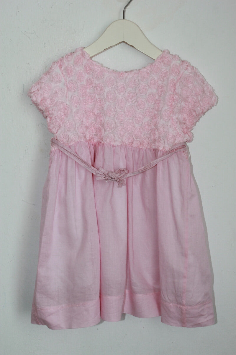 tweedehands roze feestelijke jurk met korte mouwen in maat 92 van mayoral