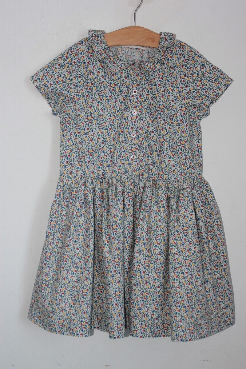 tweedehands katoenen gebloemde zomerse jurk in multicolour met korte mouwen en volantkraagje, maat 116 van monoprix