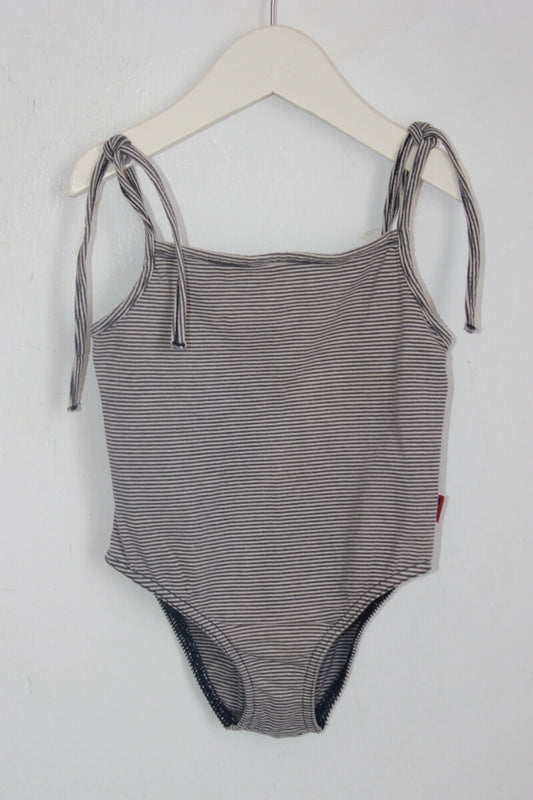 tweedehands donkerblauw met wit gestreept badpak in maat 92 van petit bateau