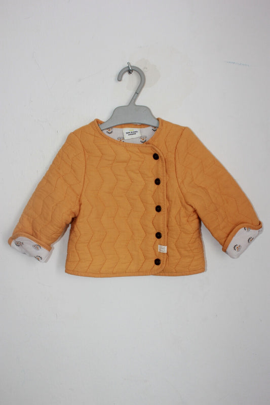 tweedehands mosterdgeel jasje in maat 68 voor een baby meisje van tao