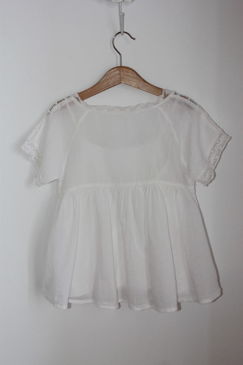 tweedehands ecru blouse met korte mouwen van zara in maat 128