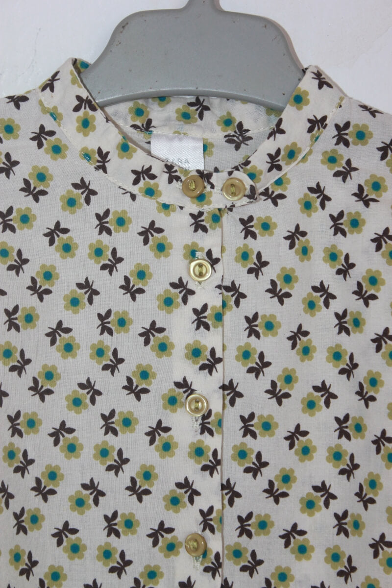 tweedehands katoenen gebloemde blouse in multicolour met lange mouwen in maat 74 voor een baby meisje van zara