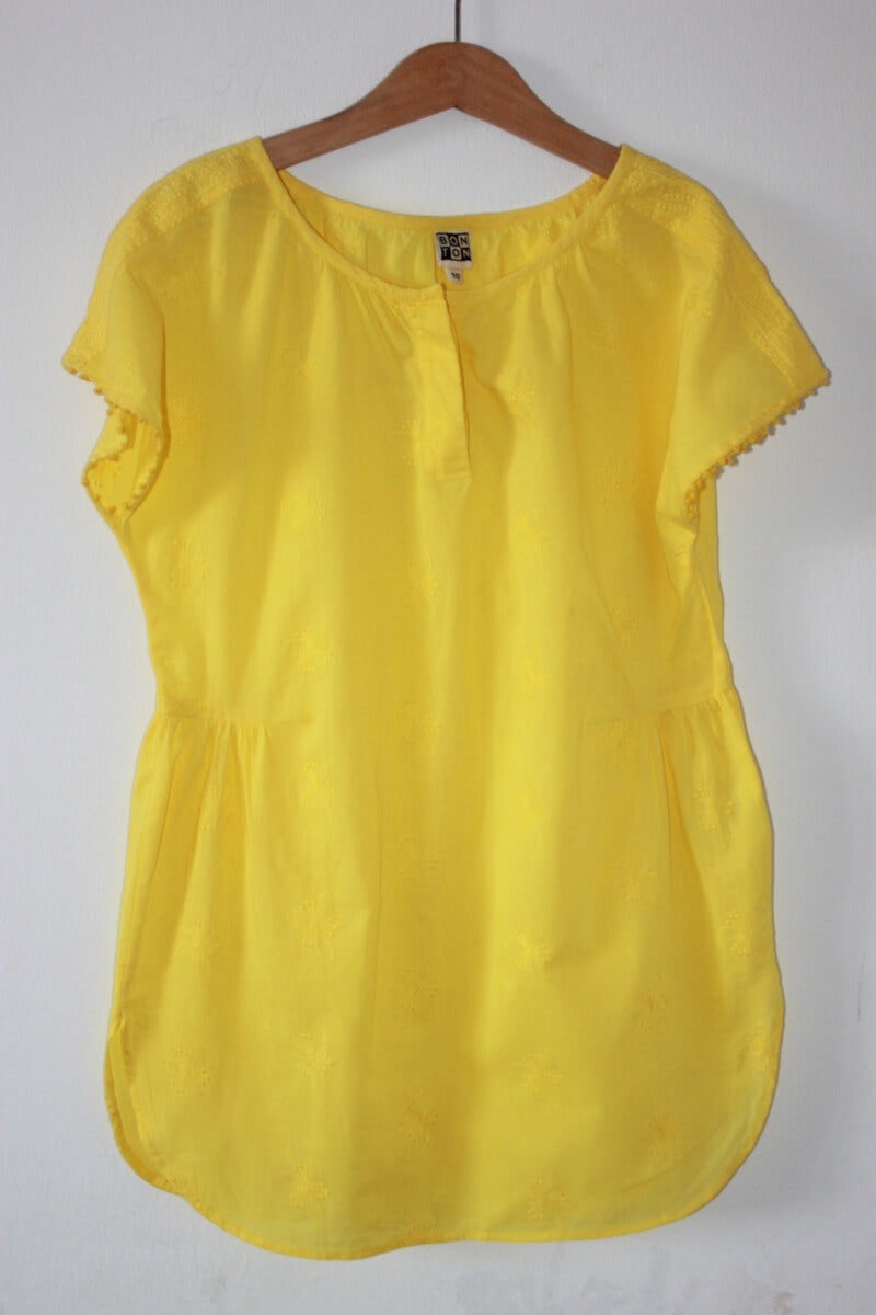 tweedehands katoenen gele tuniek  met korte mouwen van bonton in maat 134-140 voor een meisje