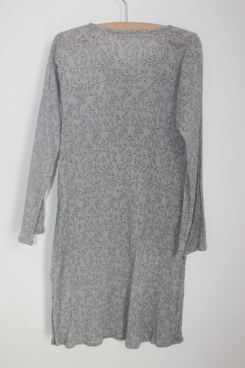 tweedehands katoenen grijsblauwe lange blouse met bruine bloemen van bonpoint, maat 122-128 voor een meisje