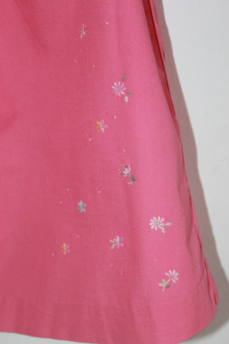 tweedehands katoenen zomerse roze gesmokte jurk met korte volantmouwen van jacadi in maat 80