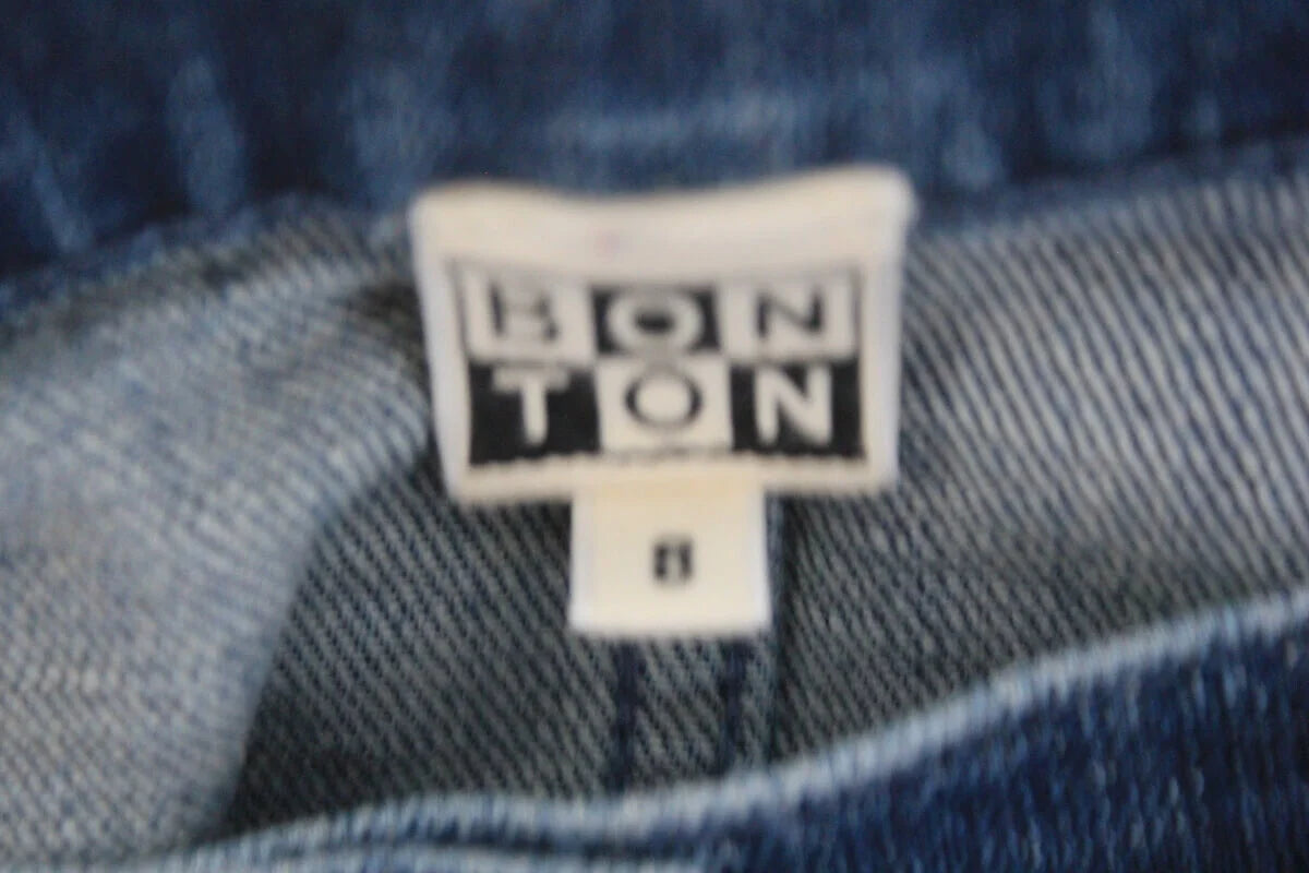 tweedehands denim rok met knopen en volant middenvoor van bonton in maat 116-122