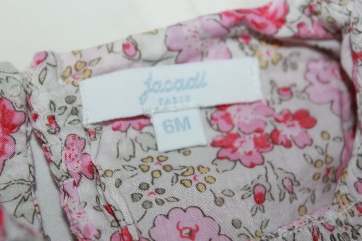 tweedehands katoenen liberty jurk in multicolour met korte volantmouwen van jacadi in maat 68