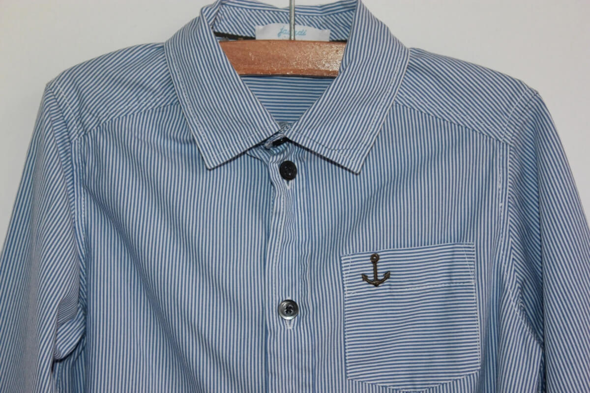 tweedehands katoenen blauw-wit gestreept overhemd met lange mouwen van jacadi in maat 104 voor een jongen