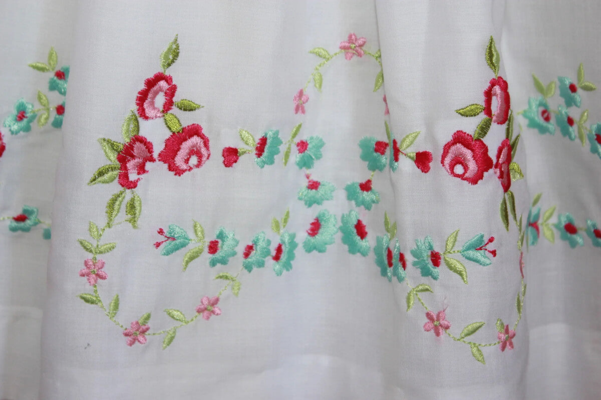 feestelijke-jurk-geborduurde-bloemen-zomercollectie-dulces-maat-80