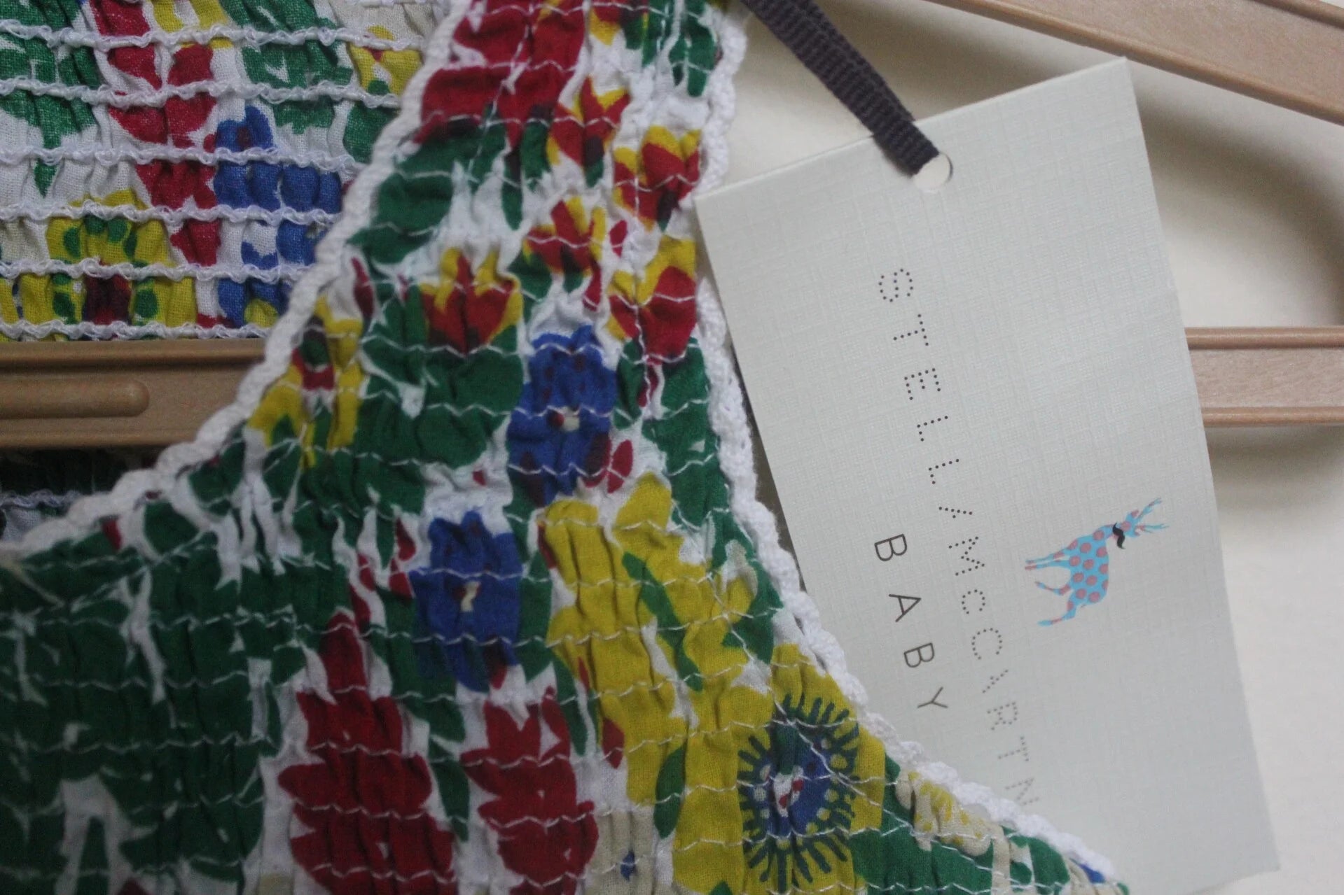 gebloemde-mouwloze-jurk-maat-74-baby-stella-mc-cartney