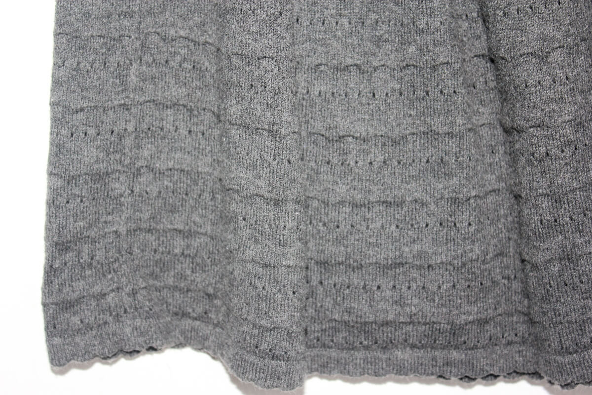 tweedehands-donkergrijze-ajour-rok-maat-122-meisje-monoprix