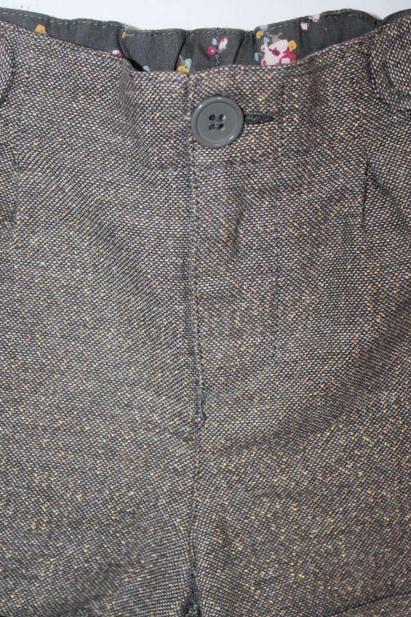 tweedehands-grijze-korte-broek-gouden-glittertje-hennes-en-mauritz-maat-110-meisje