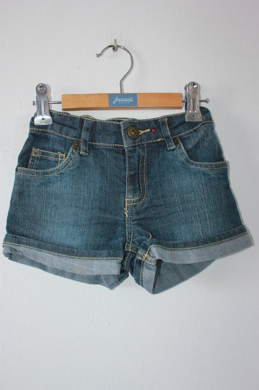 tweedehands-korte-jeans-maat-104-meisje-vynil-fraise